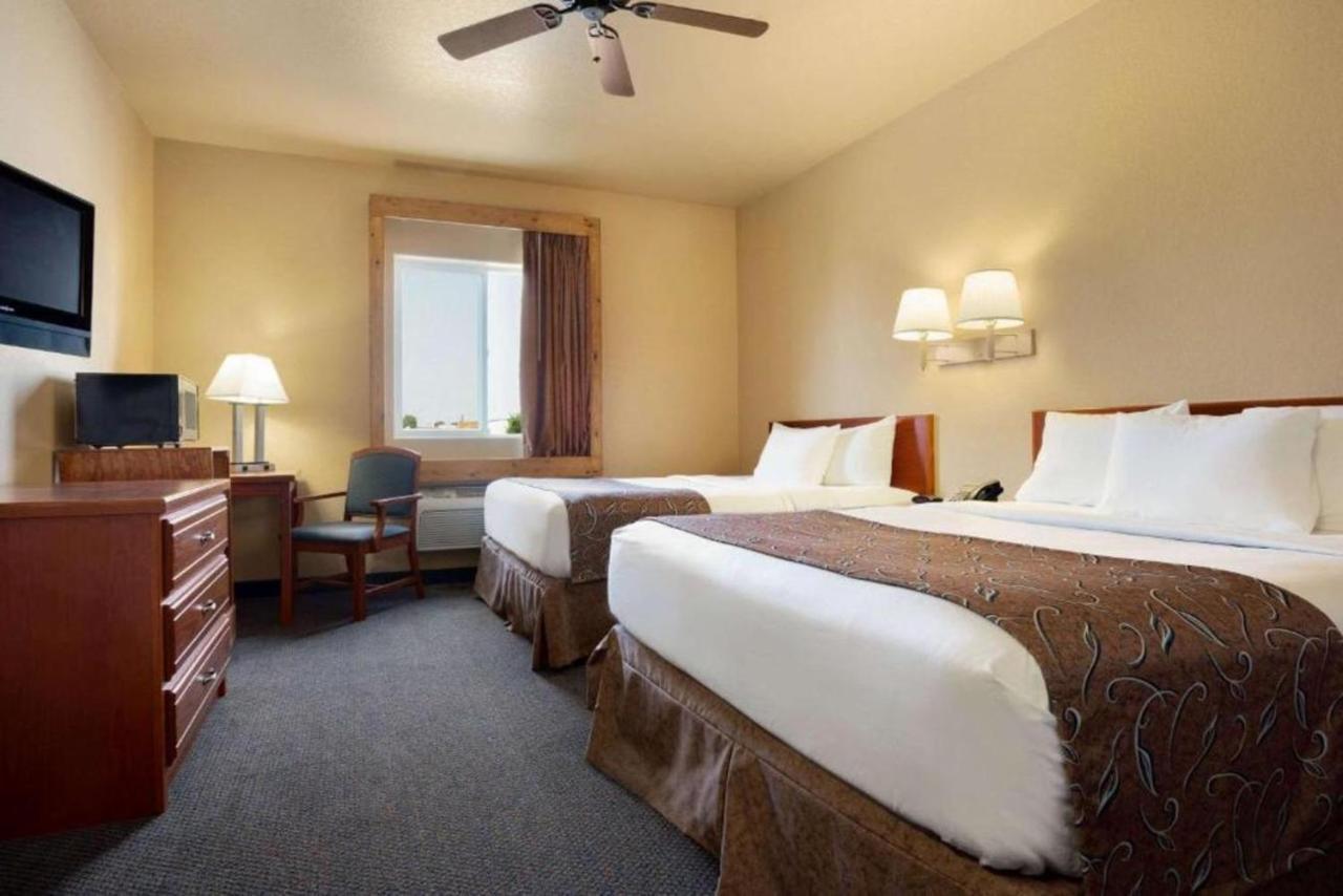 Travelodge by Wyndham Gillette Eksteriør bilde